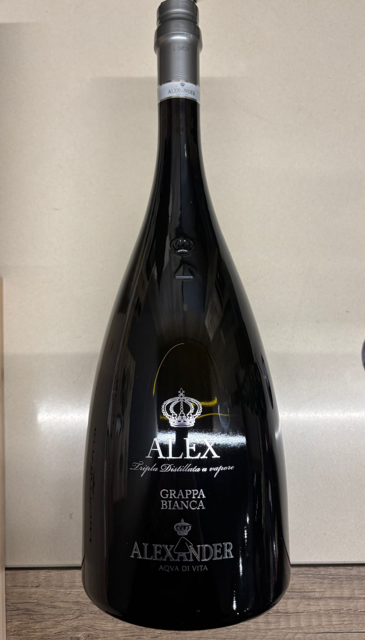 Grappa Alexander Bianca Bottiglia Nera 1,5L