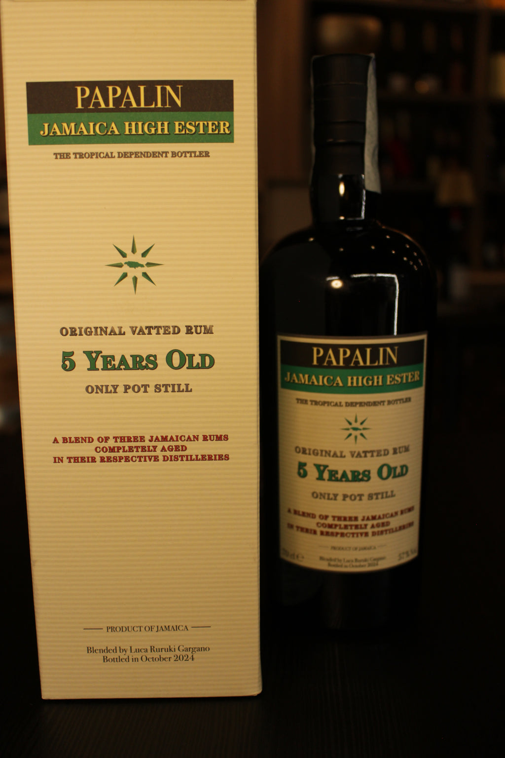 RUM JAMAICA PAPALIN.